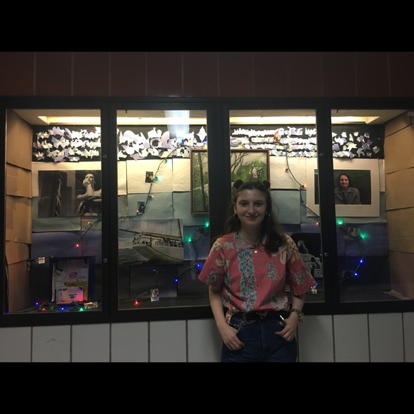 Meet your Posher, Isabel - Picture 4 of 5